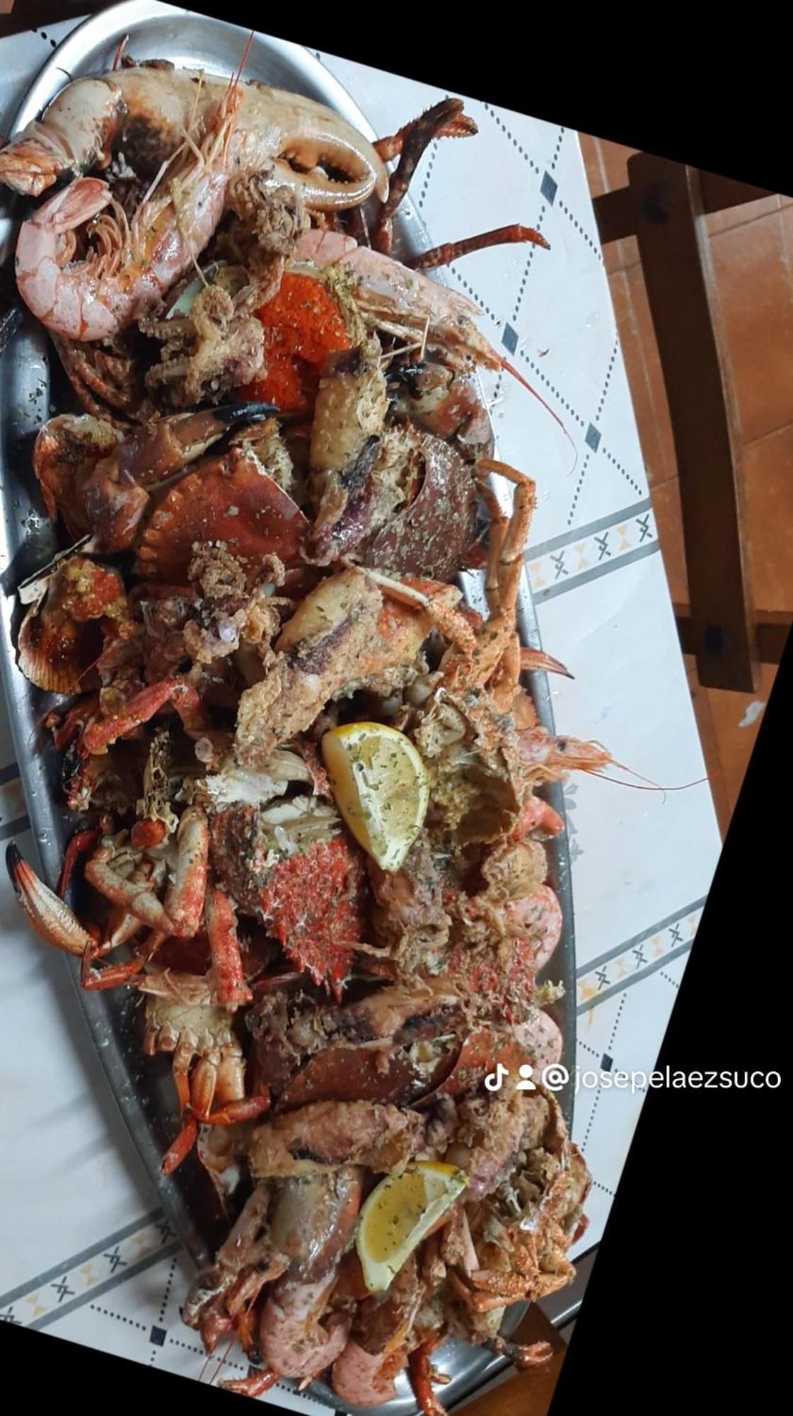 Hotel Restaurante El Fornon Novellana ภายนอก รูปภาพ