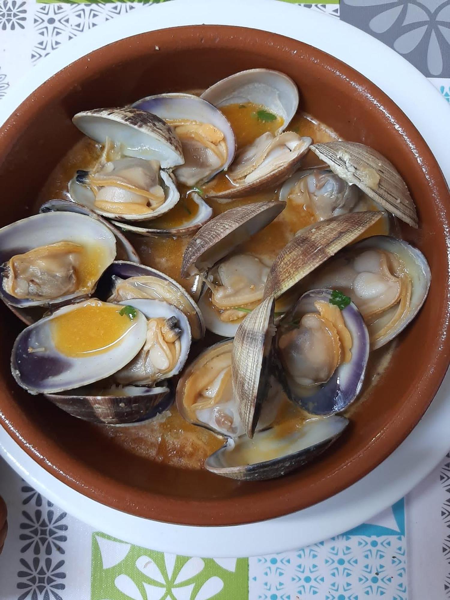 Hotel Restaurante El Fornon Novellana ภายนอก รูปภาพ