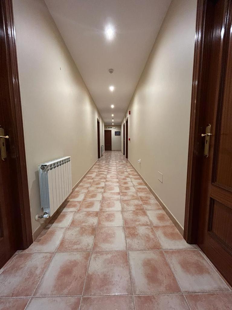 Hotel Restaurante El Fornon Novellana ภายนอก รูปภาพ